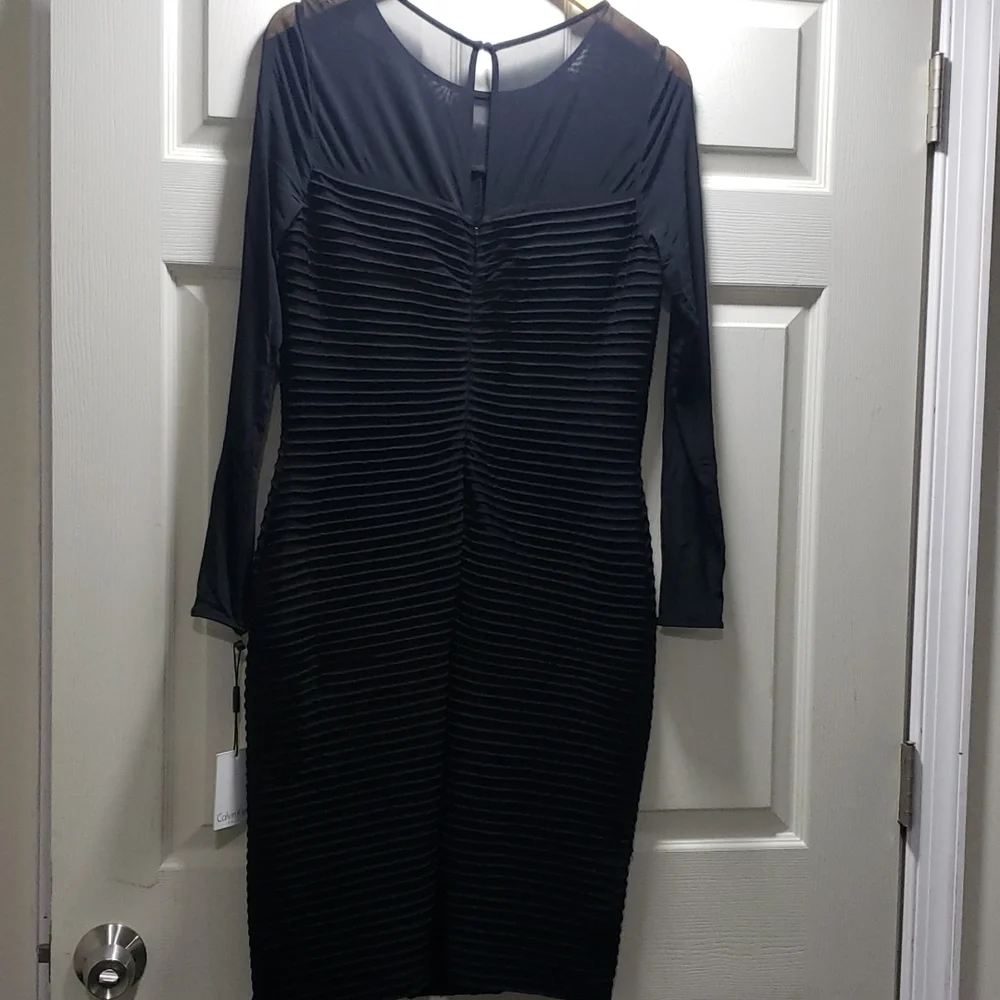 BLACK DRESS - Picture 6 of 7